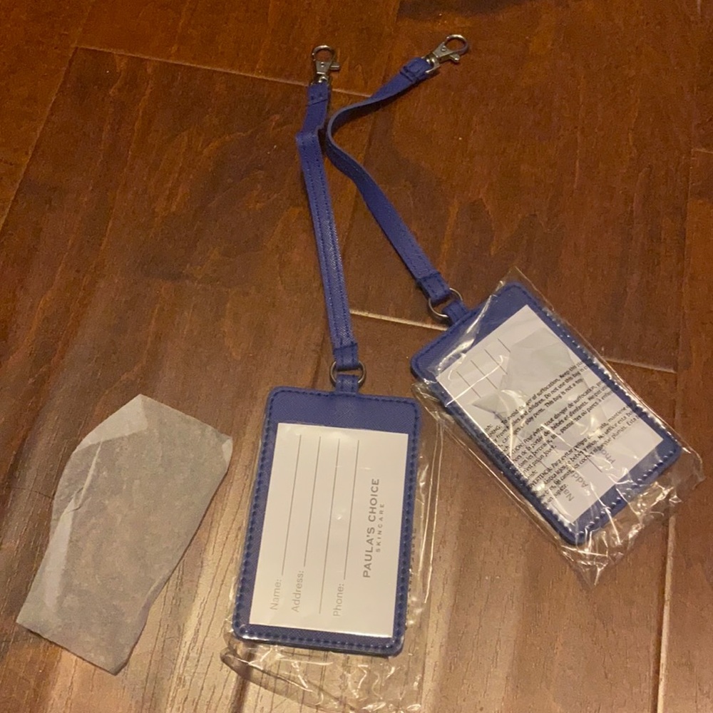 Paulas Choice Suitcase Clip-on Tags